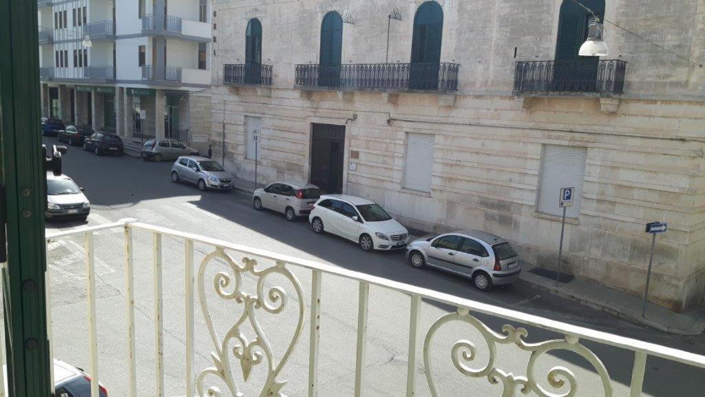 شقة Nonna Nella Casa In Centro أوستوني المظهر الخارجي الصورة