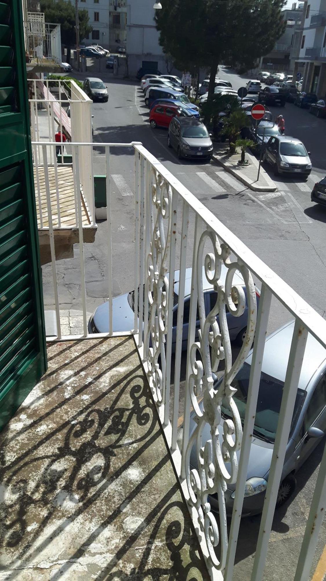 شقة Nonna Nella Casa In Centro أوستوني المظهر الخارجي الصورة